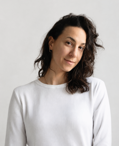 Porträt von Katharina Klapper, digitale Managerin bei der Online-Marketing-Agentur CUSTOMIZE in Wien.